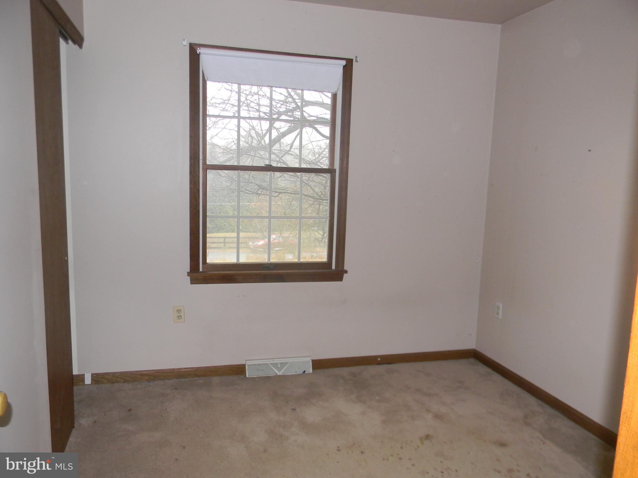 14902 Falls Road Reisterstown, MD 21136 - Photo 12 of 34 BED ROOM 1