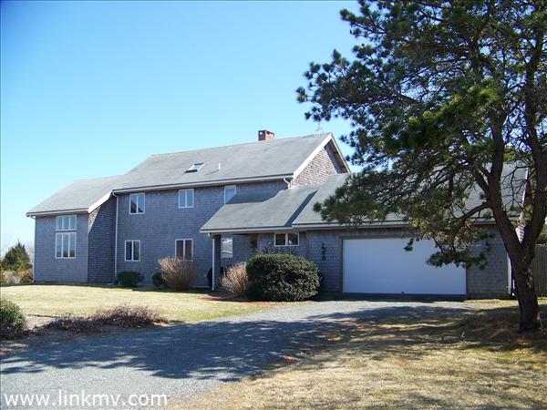 30 Katama Bay View Road Edgartown, MA 02539 - Photo 5 of 17 http://d1qzqeyxiitrap.cloudfront.net/photos/20612/600/245d83e5.jpg