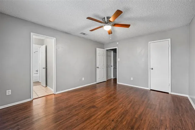 $1,500 | 3034 Tudor Lane, Unit A, Irving, TX 75060