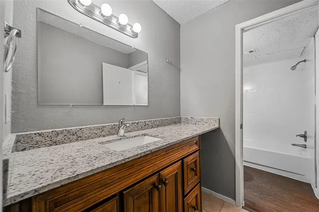 $1,500 | 3034 Tudor Lane, Unit A, Irving, TX 75060