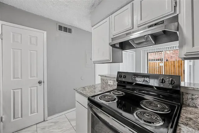 $1,500 | 3034 Tudor Lane, Unit A, Irving, TX 75060