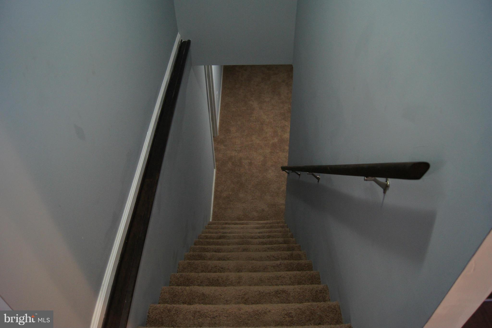 8607 North Point Road Baltimore, MD 21219 - Photo 18 of 25 Interior (General)