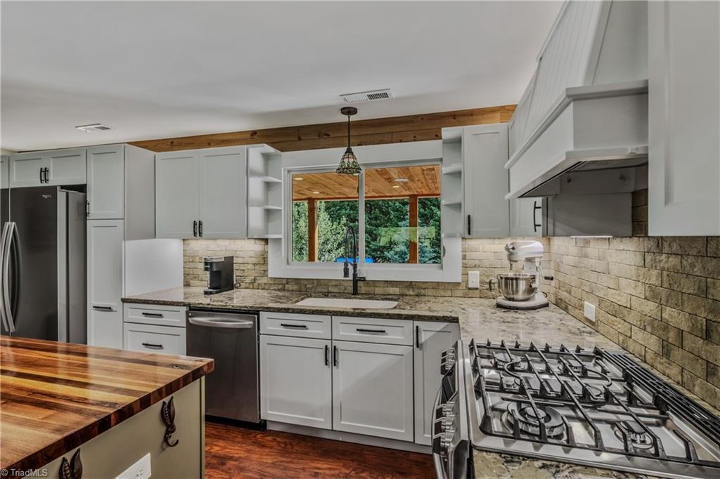 1388 Pipers Gap Road Mount Airy, NC 27030 - Photo 15 of 48 Gallery Image 15