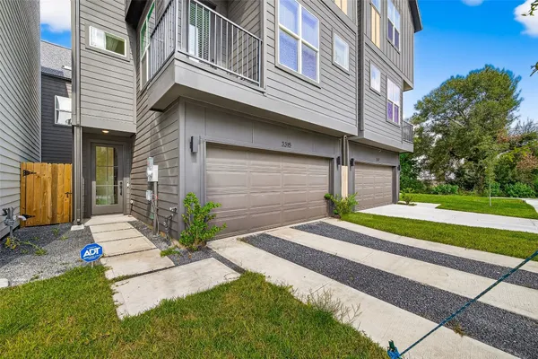 $3,100 | 3315 Daphne Street, Houston, TX 77021