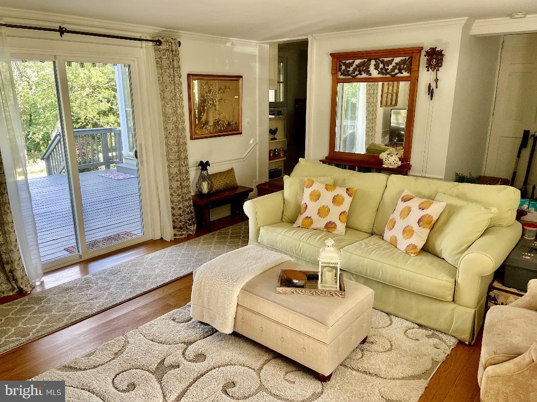 17648 Canby Road Leesburg, VA 20175 - Photo 3 of 13