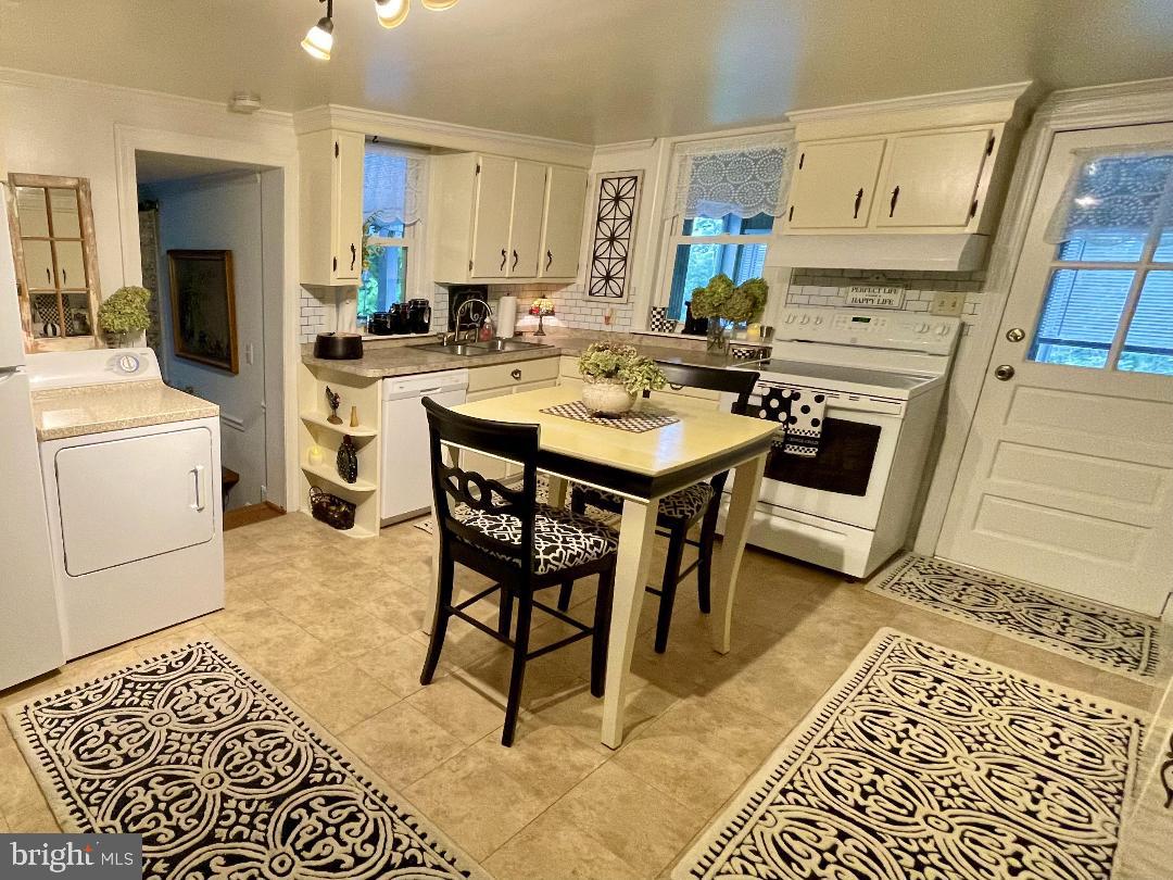 17648 Canby Road Leesburg, VA 20175 - Photo 4 of 13