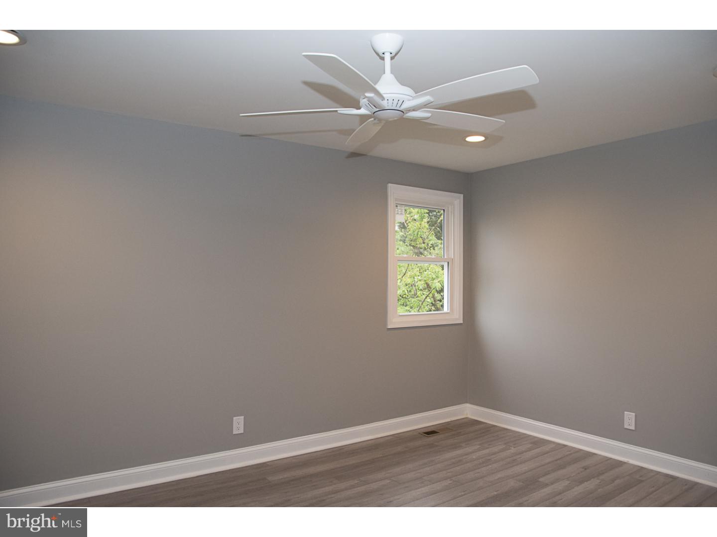 404 Woodhaven Road Philadelphia, PA 19116 - Photo 18 of 23 Gallery Image 18