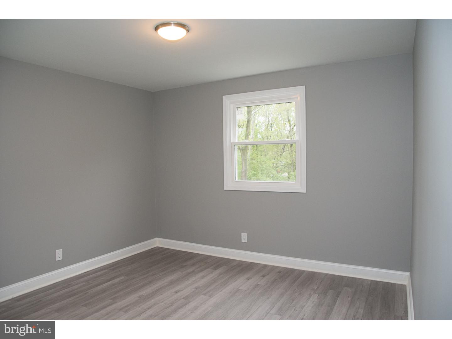 404 Woodhaven Road Philadelphia, PA 19116 - Photo 21 of 23 Gallery Image 21