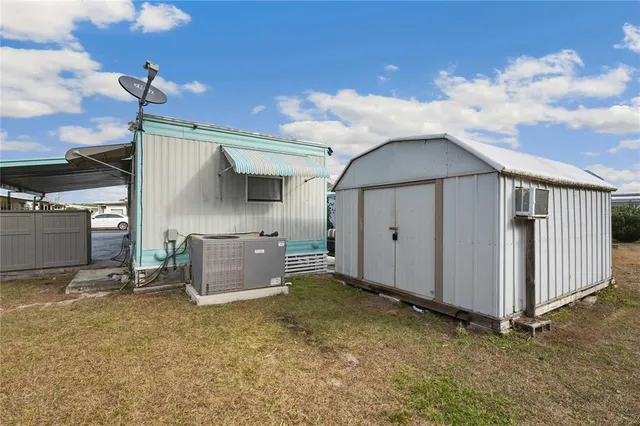 a view of a storage & utility room