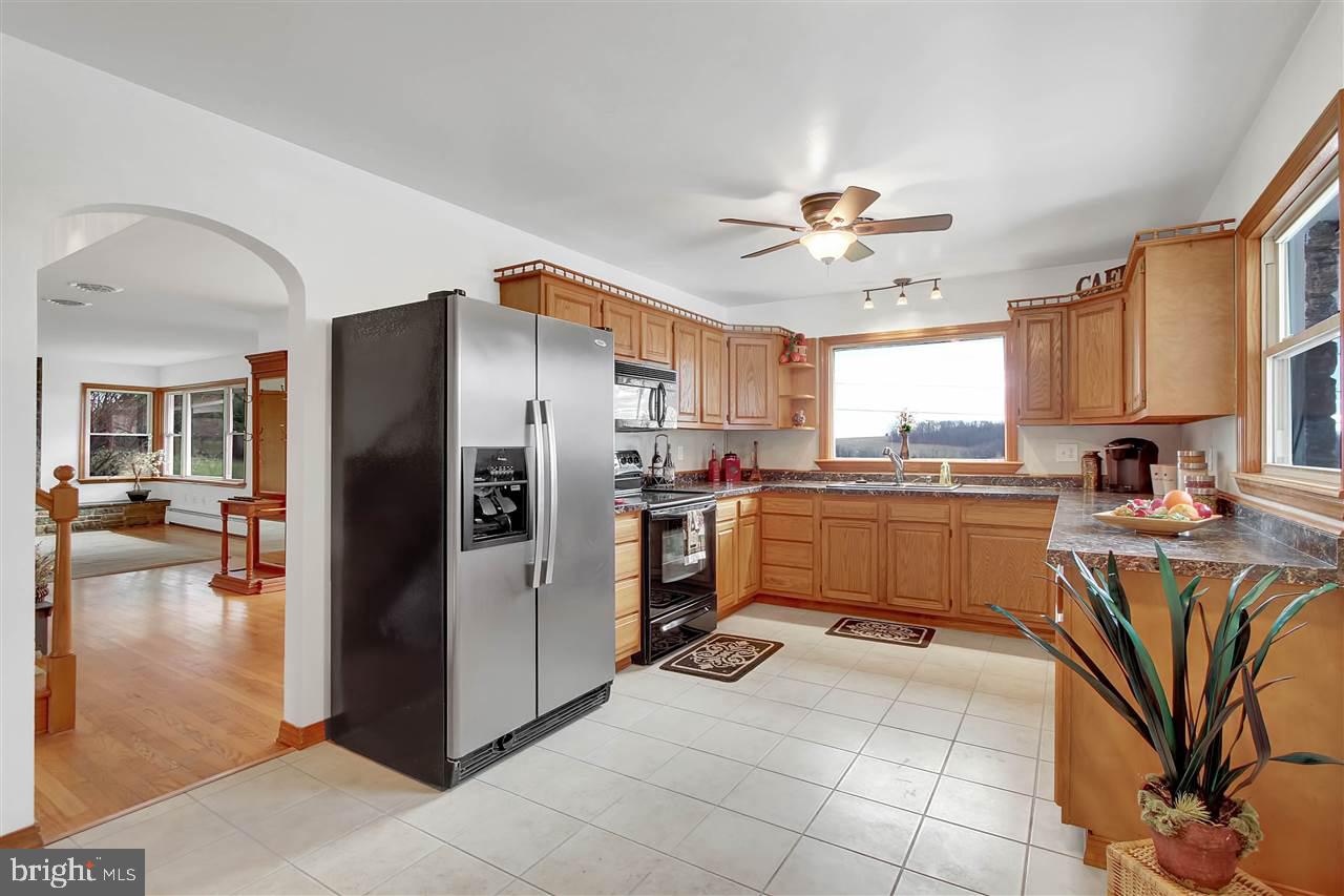 3011 Jefferson Road Spring Grove, PA 17362 - Photo 3 of 25
