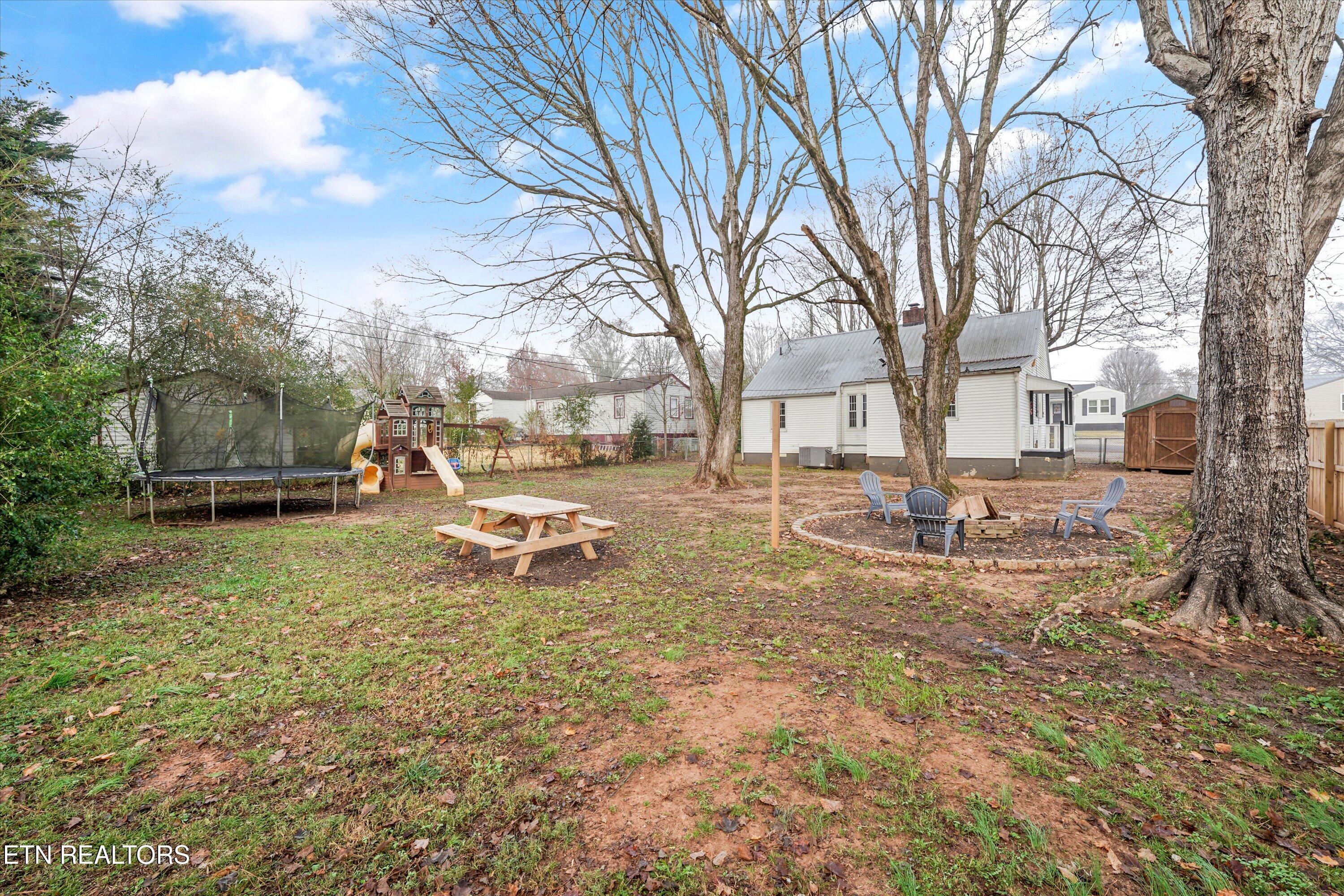 925 Barnabas Street Athens, TN 37303 - Photo 30 of 35 33-925 Barnabas St 29