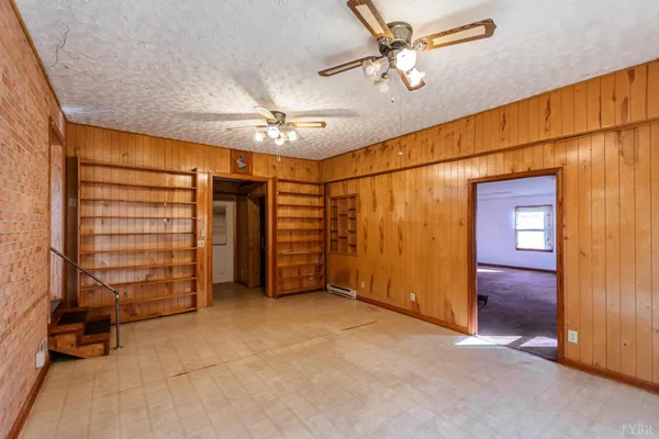 $230,000 | 1130 Vermillion Road, Appomattox, VA 24522