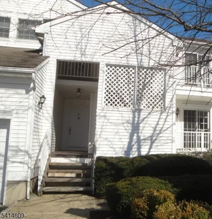 $2,500 | 123 Smithfield Court, Unit 123, Bernards, NJ 07920