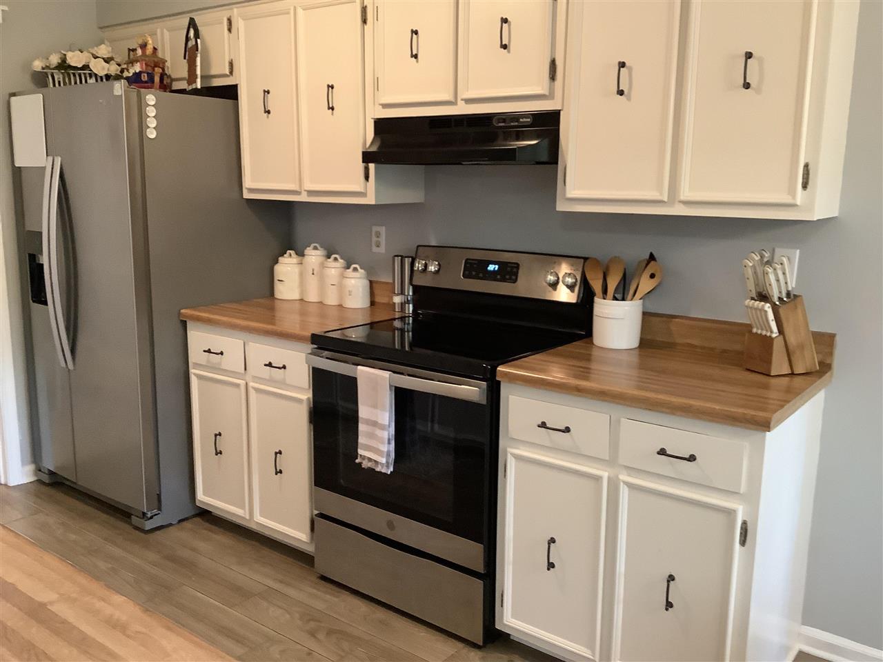 3001 Charles Bryan Road Bartlett, TN 38134 - Photo 8 of 25