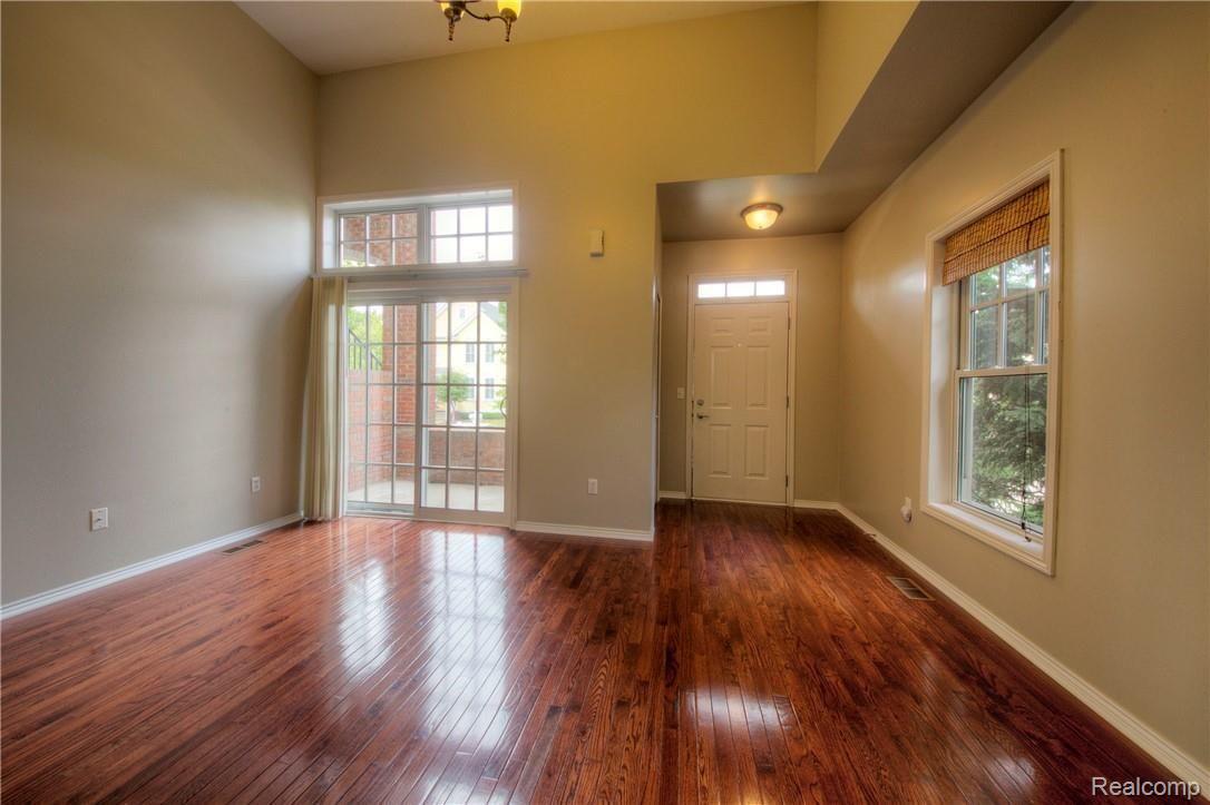 50103 Harding Street, Unit 123 Canton, MI 48188 - Photo 4 of 49 4 LR (1).jpg