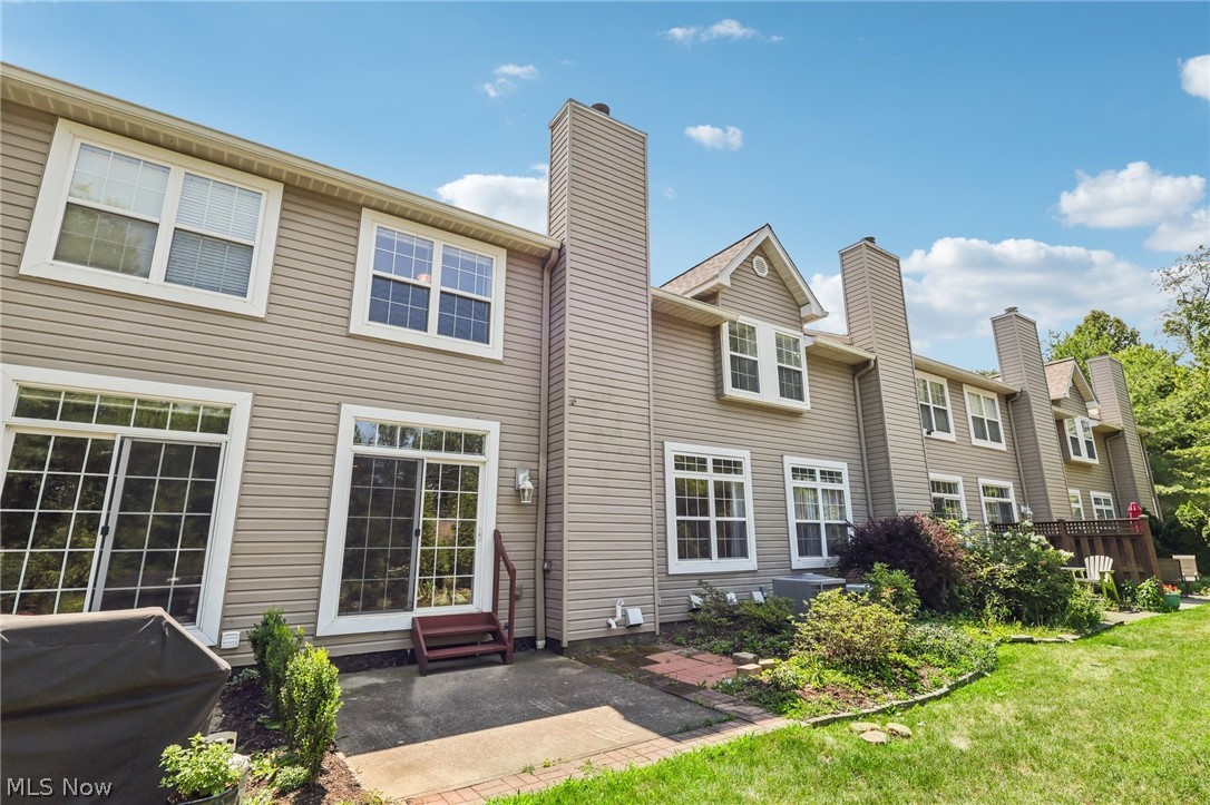 30229 Center Ridge Road, Unit 3 Westlake, OH 44145 - Photo 4 of 46 Gallery Image 4