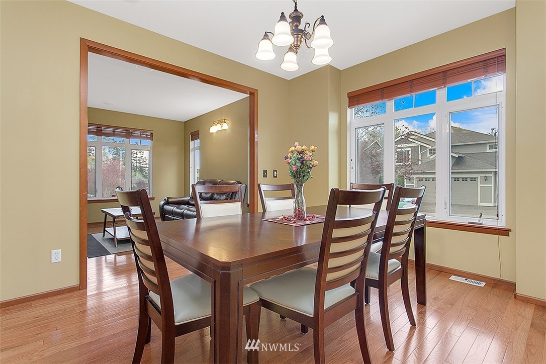 5930 Northeast 2nd Court Renton, WA 98059 - Photo 13 of 25