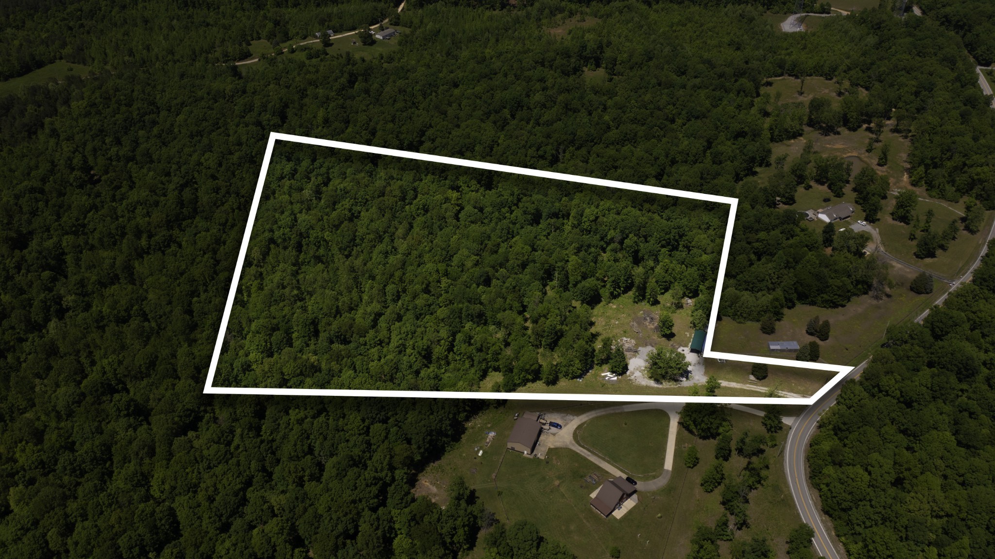 681 Hayes Ridge Road Indian Mound, TN 37079 - Photo 4 of 10 a view of a balcony