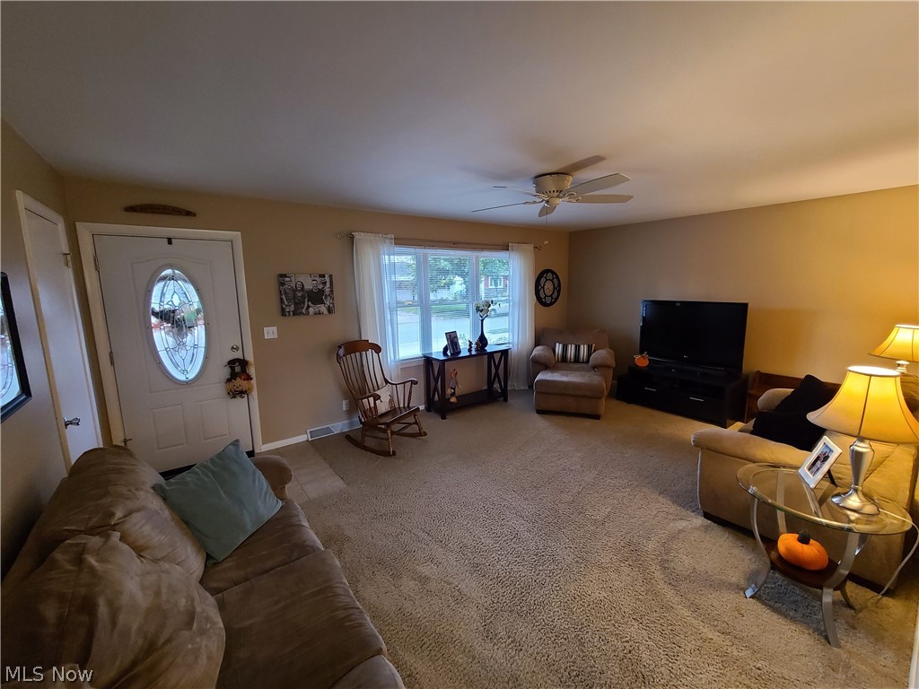 467 Stephens Road Akron, OH 44312 - Photo 12 of 34