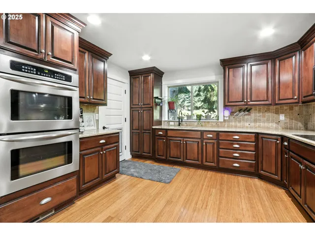 $775,000 | 120 Skinner Road, Woodland, WA 98674