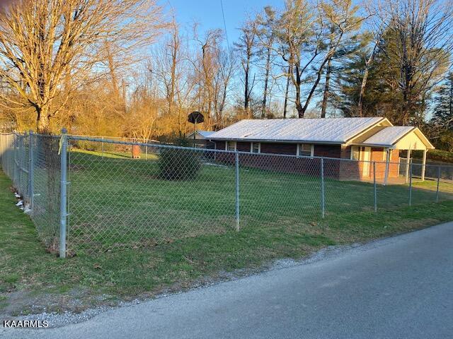 290 Smokey Road Rutledge, TN 37861 - Photo 4 of 17 IMG_6239