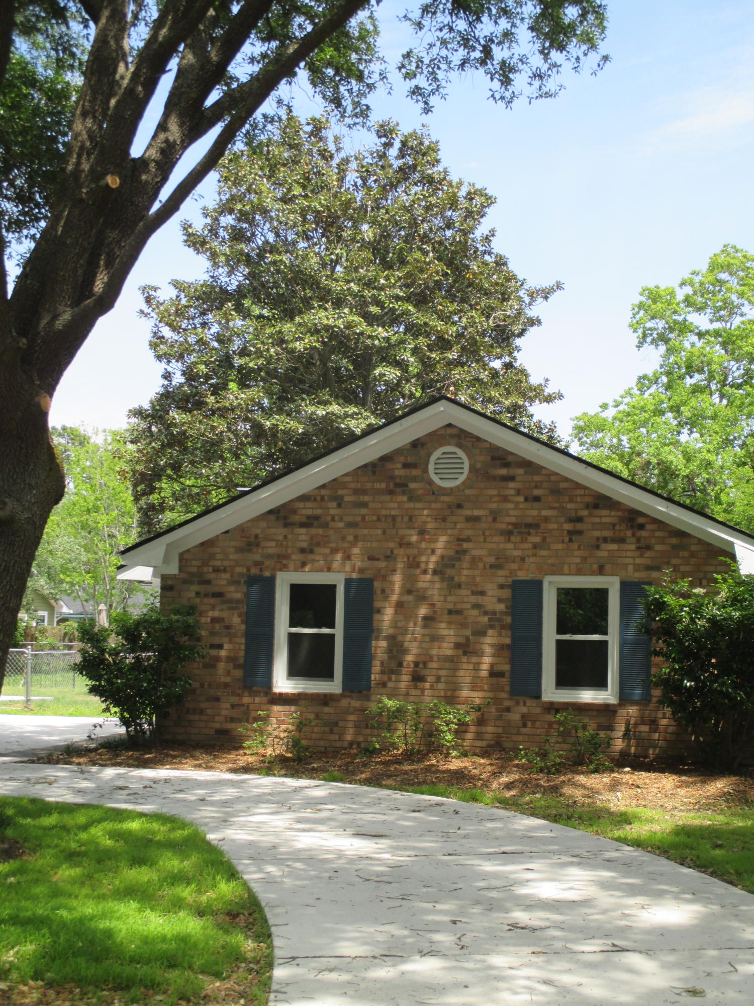 2122 Oakland Road Charleston, SC 29414 - Photo 22 of 22 IMG_3187