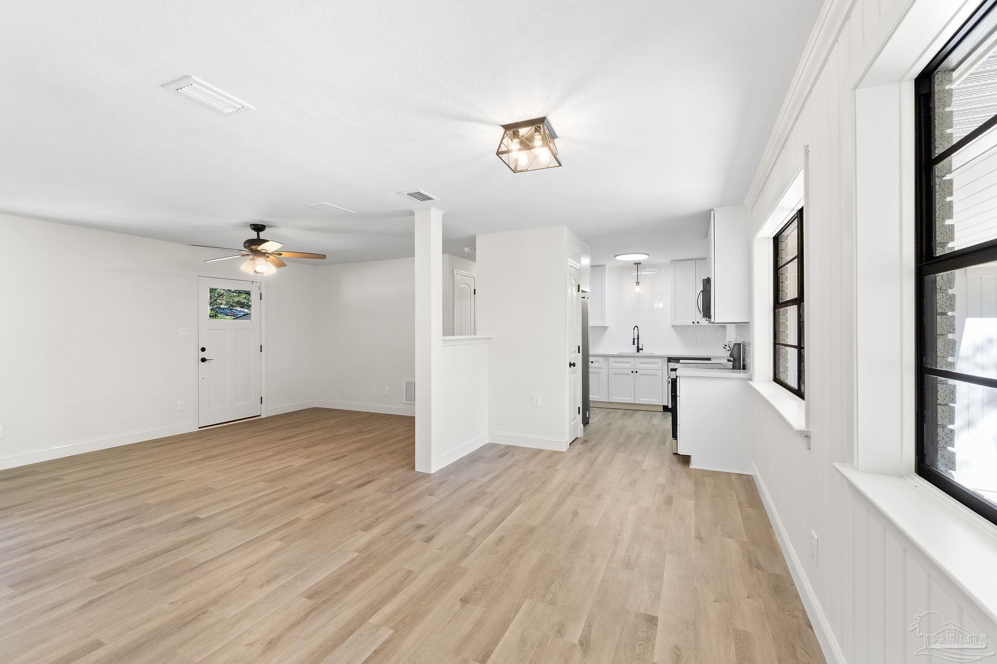 4720 Creighton Road Pensacola, FL 32504 - Photo 10 of 50 Gallery Image 10