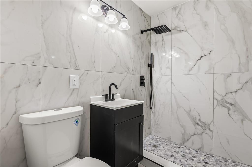 930 Radcliff Street Deltona, FL 32725 - Photo 11 of 24