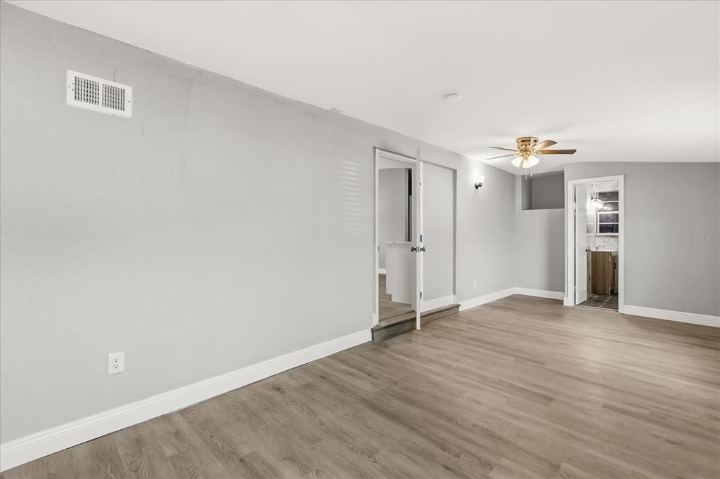 930 Radcliff Street Deltona, FL 32725 - Photo 9 of 24