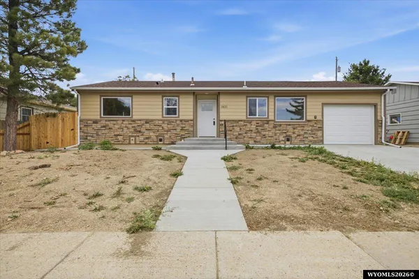 $350,000 | 1821 Lennox Avenue, Casper, WY 82601