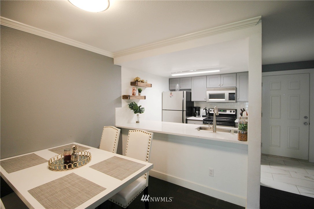 13007 East Gibson Road, Unit U137 Everett, WA 98204 - Photo 13 of 25 Gallery Image 13