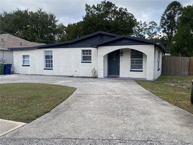 $2,200 | 4220 East Powhatan Avenue, Tampa, FL 33610