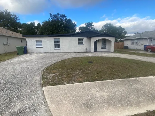 $2,200 | 4220 East Powhatan Avenue, Tampa, FL 33610