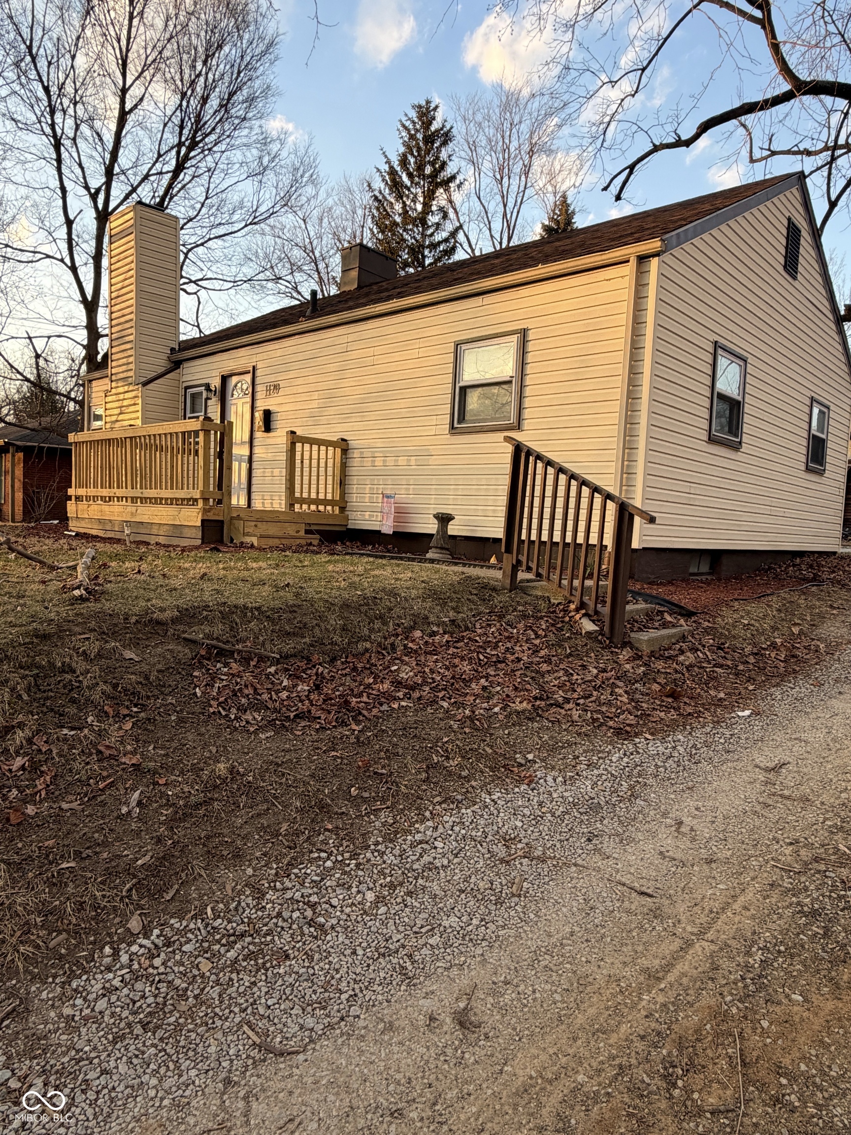 1120 West 9th Street Anderson, IN 46016 - Photo 2 of 16