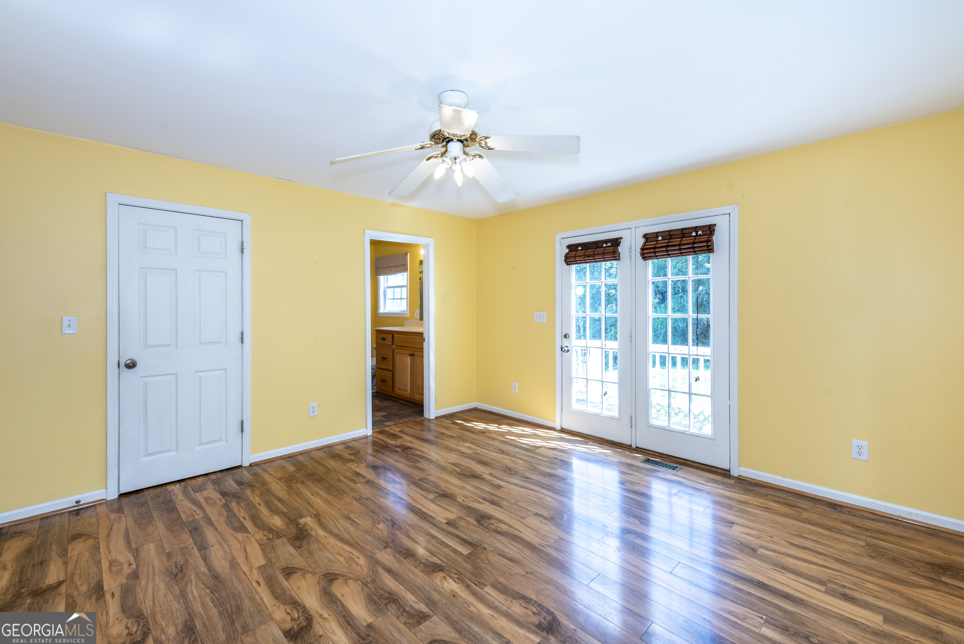 157 Edwards Road Fairmount, GA 30139 - Photo 22 of 72 a view of an empty room with a window