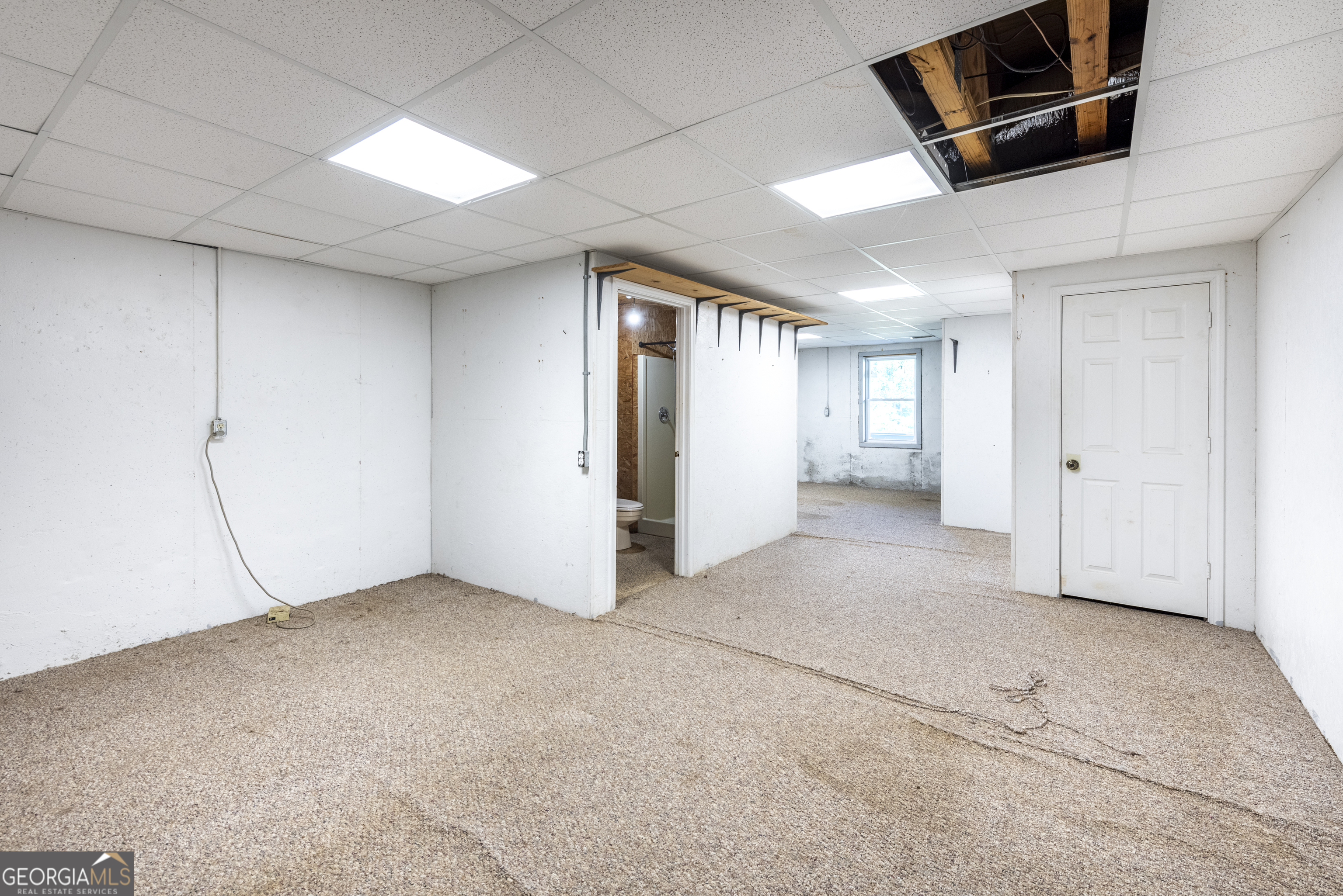 157 Edwards Road Fairmount, GA 30139 - Photo 35 of 72 a view of an empty room