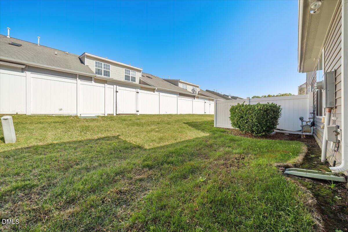 7328 Caversham Way Raleigh, NC 27617 - Photo 30 of 35 35-bEXT_010