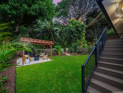 $1,490,000 | 98-285 Hale Momi Place, Aiea, HI 96701