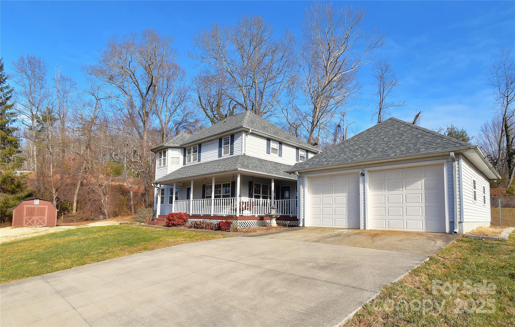 233 Ledbetter Road Arden, NC 28704 - Photo 39 of 45 a front view of a house with a yard