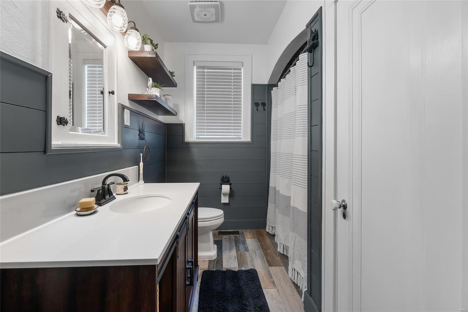 3149 Ringer Road St. Louis, MO 63125 - Photo 20 of 74