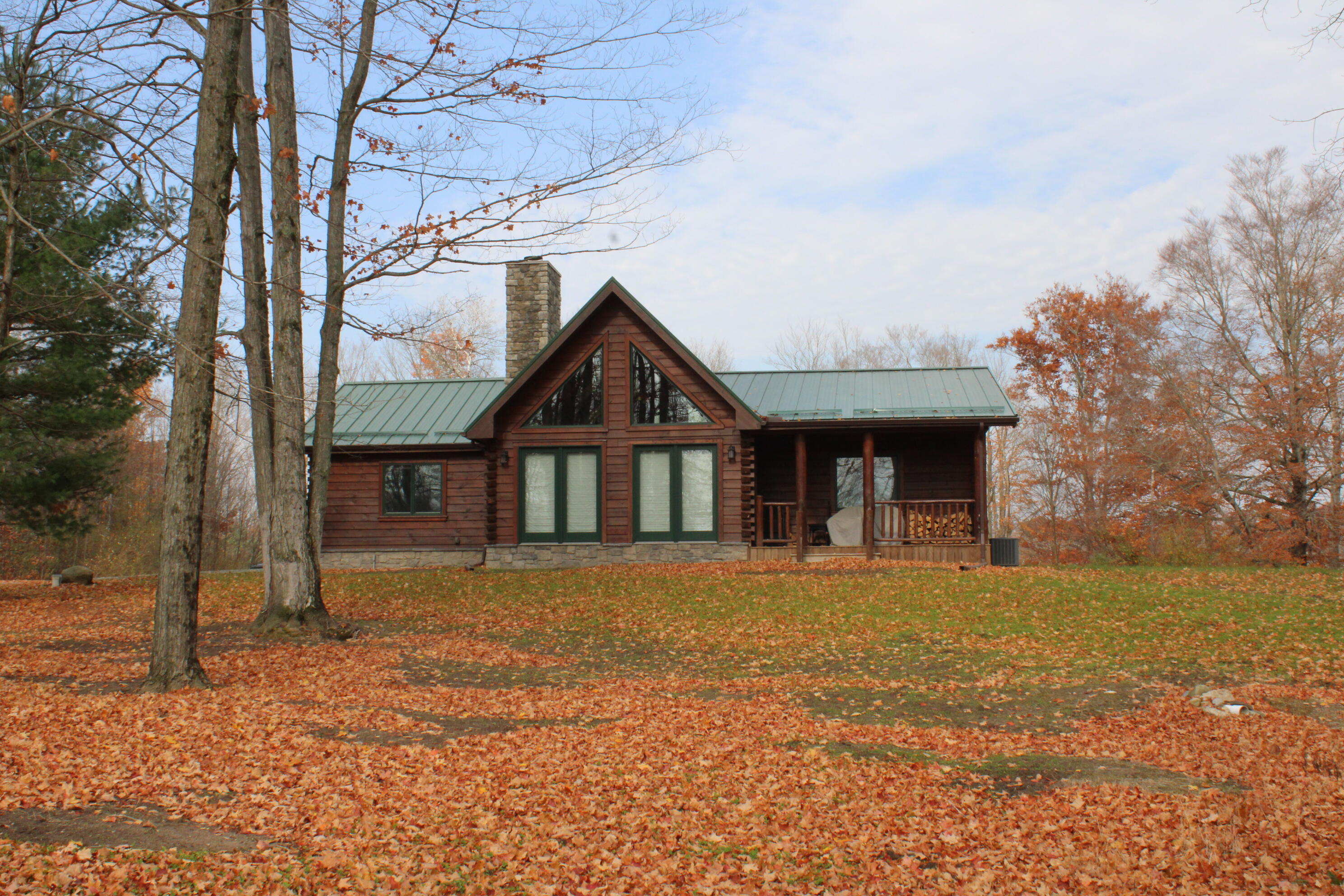 5616 Muma Road Gladwin, MI 48624 - Photo 5 of 79 IMG_4014