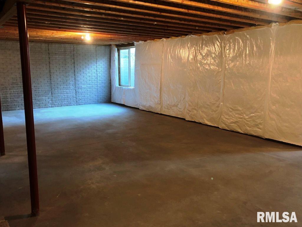 416 Kevin Road Blue Grass, IA 52726 - Photo 21 of 24 Gallery Image 21
