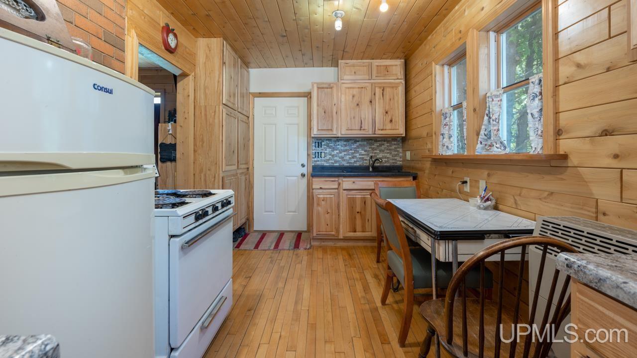 5585 Lasich Road Manistique, MI 49854 - Photo 17 of 33 Gallery Image 17