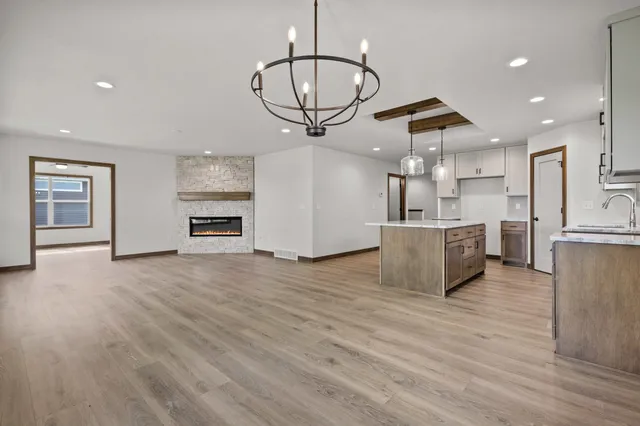 $429,900 | 710 Tambour Court, De Pere, WI 54115