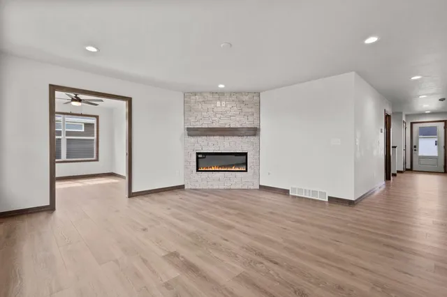 $429,900 | 710 Tambour Court, De Pere, WI 54115