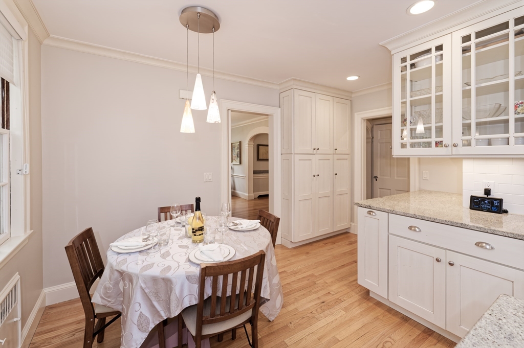 133 Arnold Road Newton, MA 02459 - Photo 39 of 42