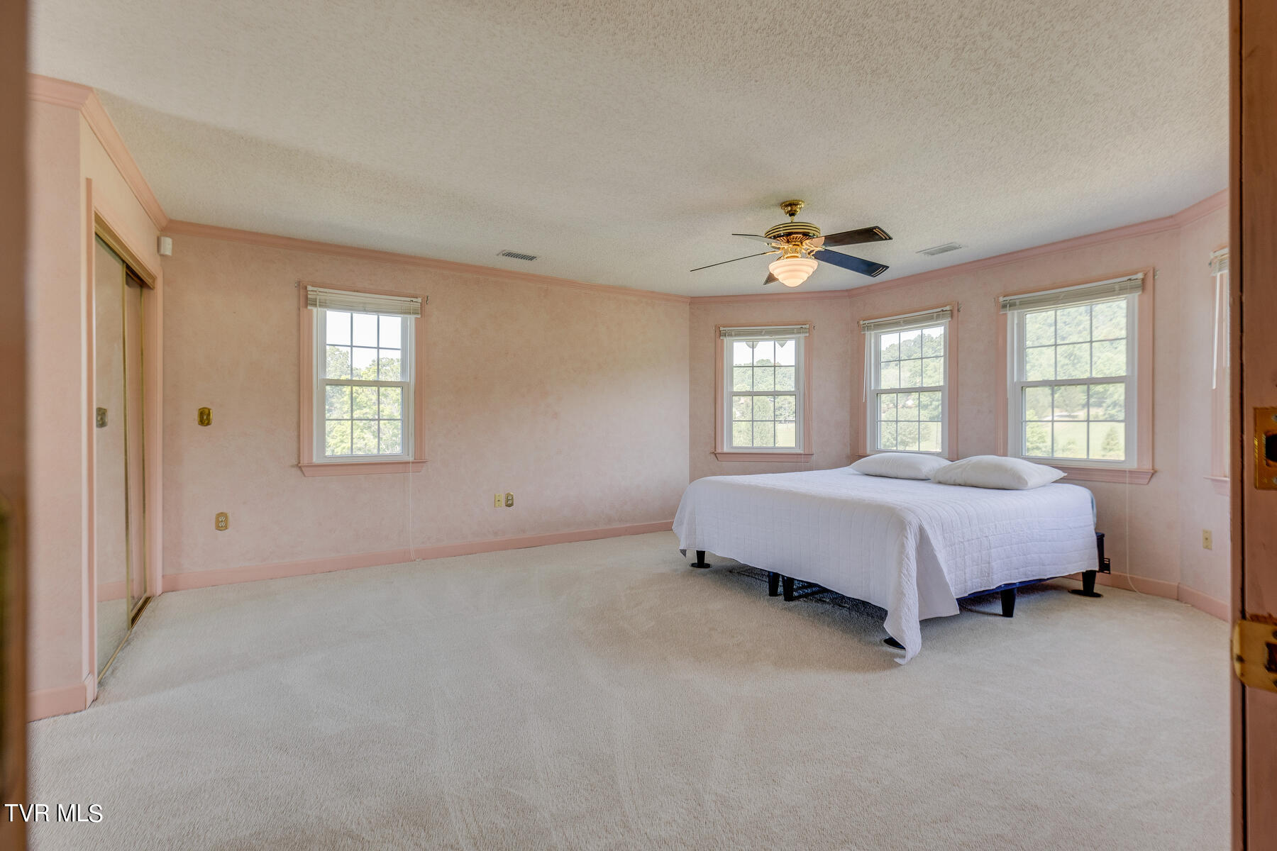 664 Emory Church Road Kingsport, TN 37664 - Photo 25 of 60 025