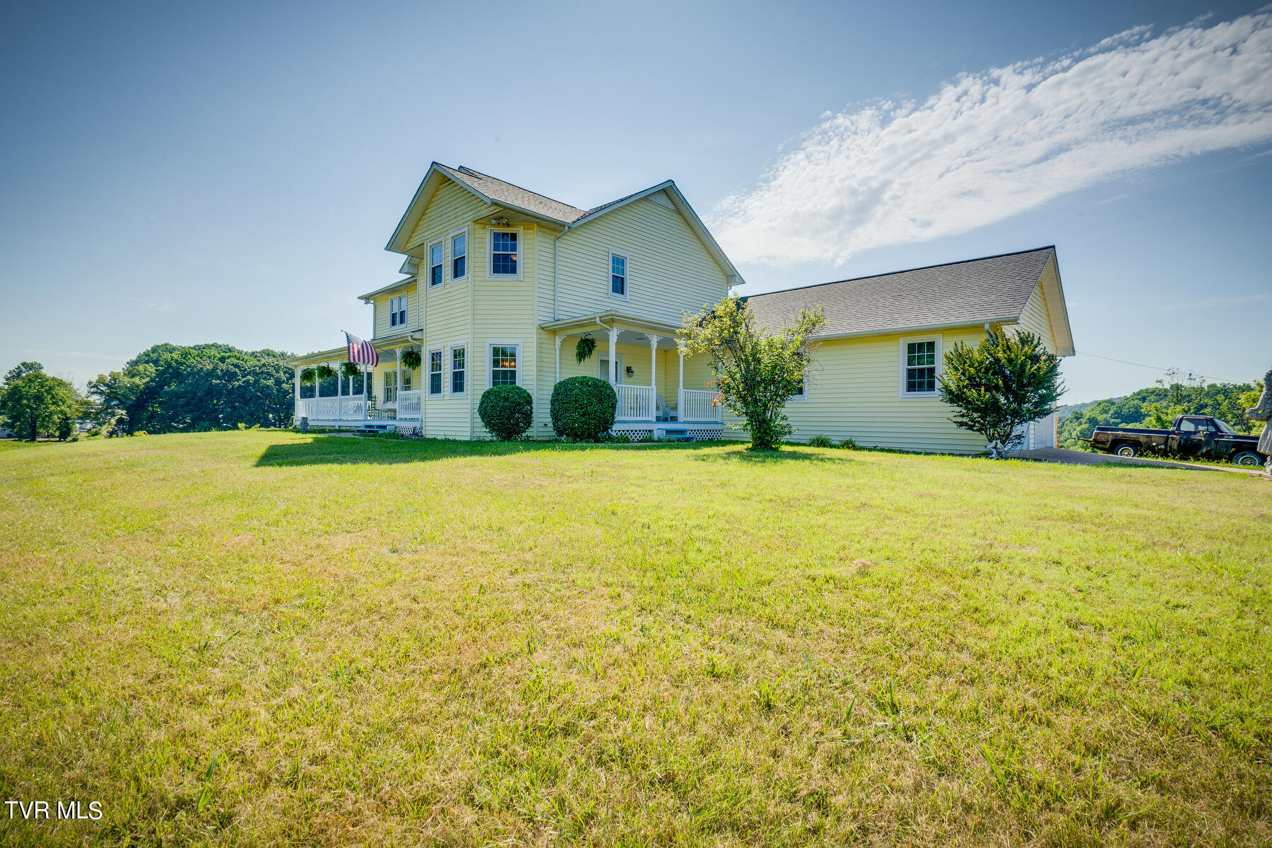 664 Emory Church Road Kingsport, TN 37664 - Photo 3 of 60 002