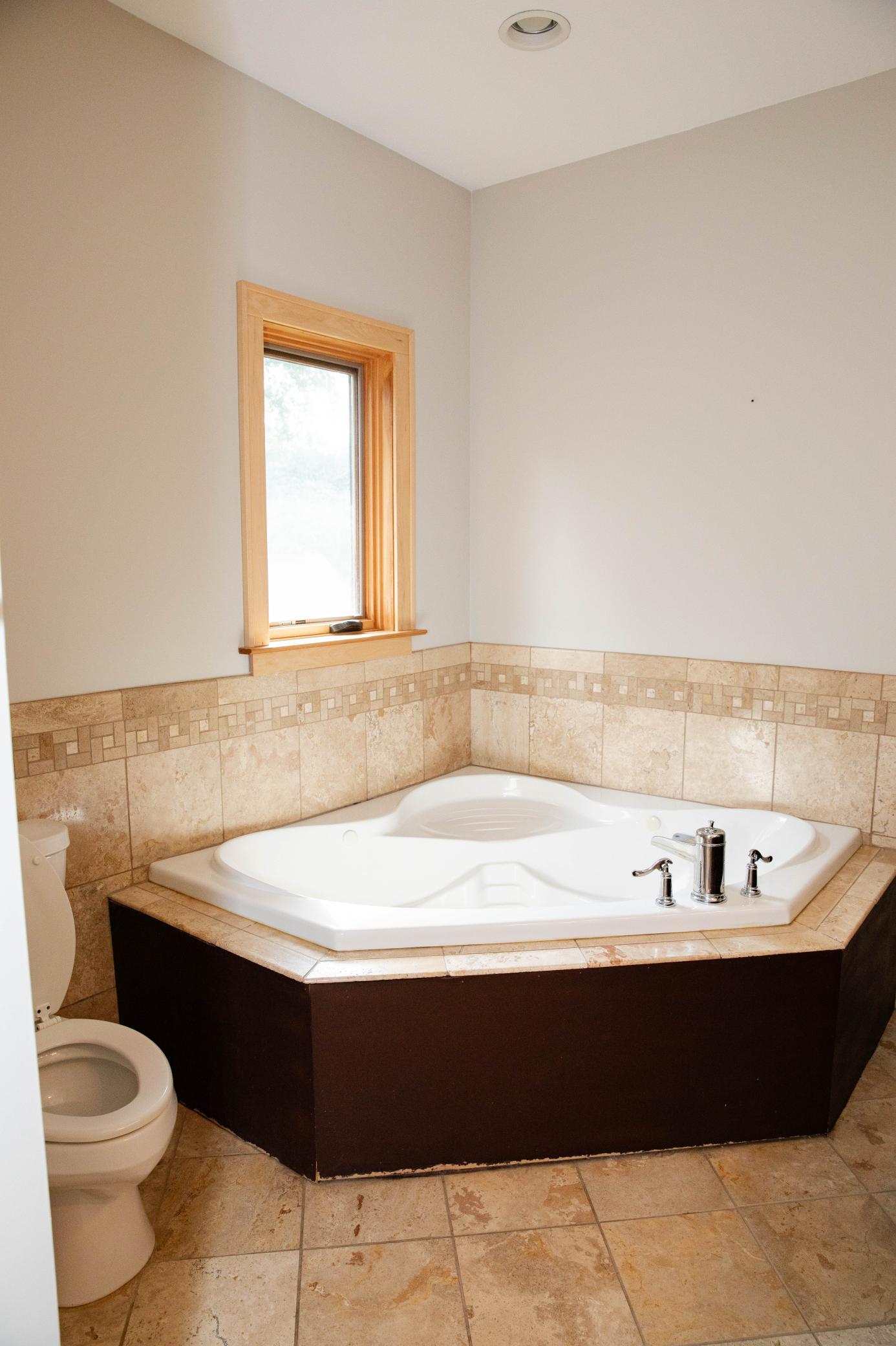 930 County Rd C East Maplewood, MN 55109 - Photo 17 of 41 Gallery Image 17
