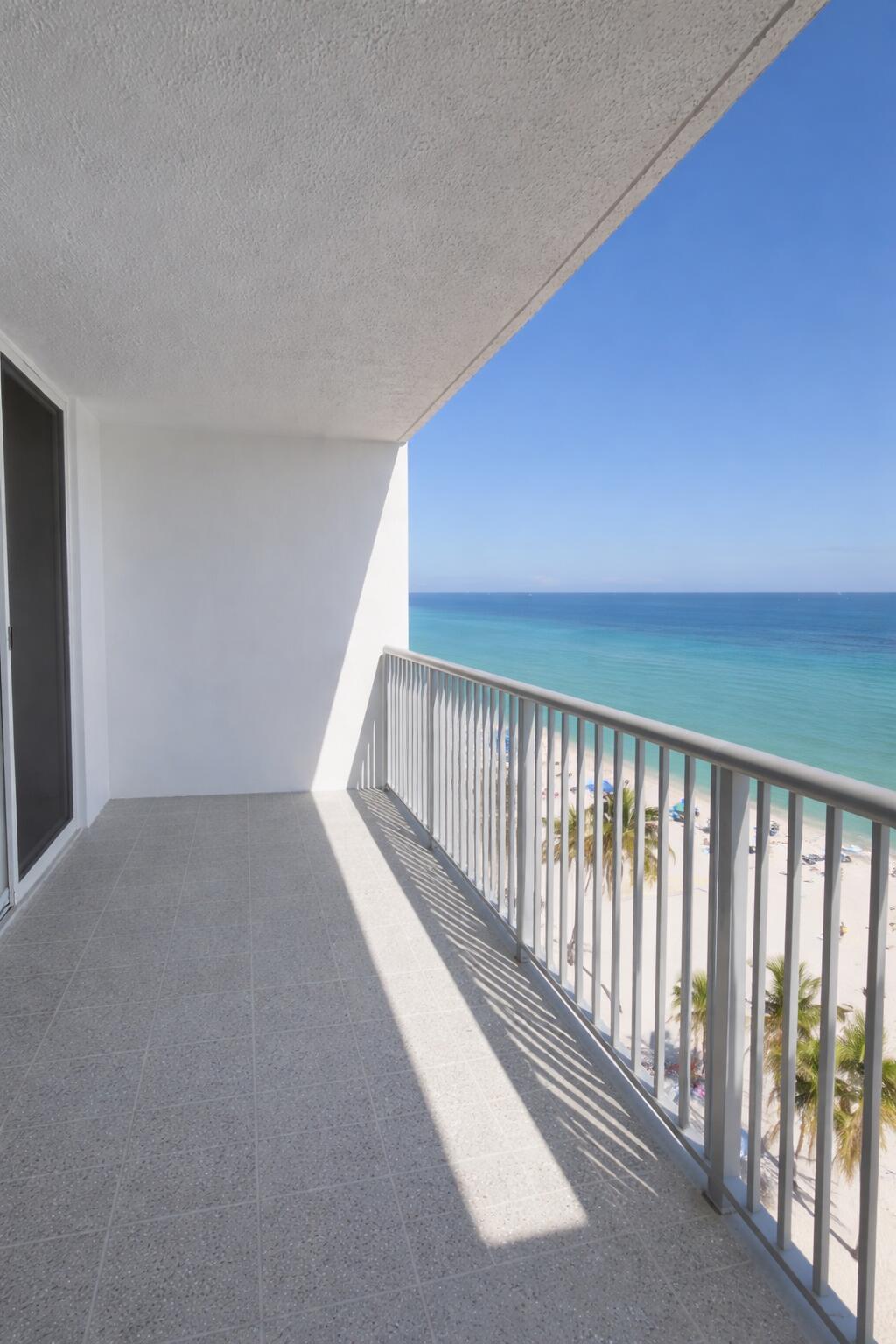 400 North Surf Road, Unit 1105 Hollywood, FL 33019 - Photo 6 of 15 Patio
